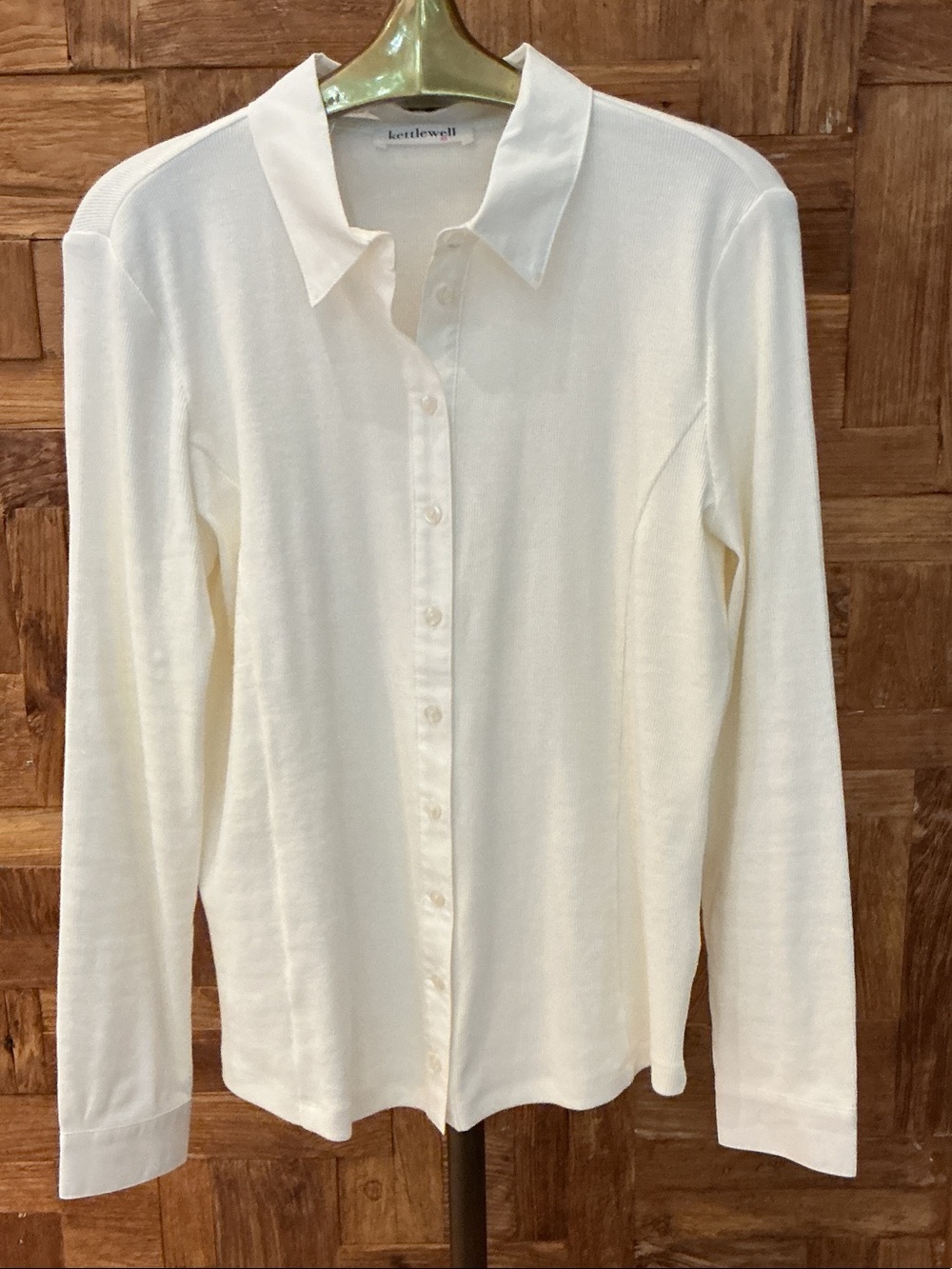 NWOT Kettlewell Cream Button-Down Long Sleeve Shirt